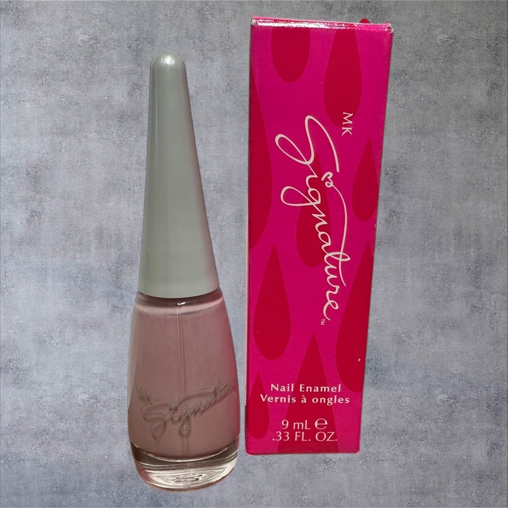 Mary Kay MK Signature Nail Enamel Lavender Moon 896300 9mL .33oz New Box
